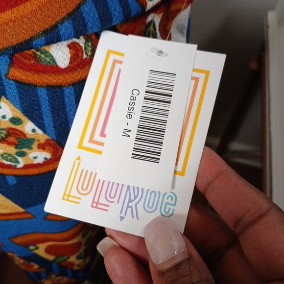 NWT Lularoe Cassie Pencil Skirt - Picture 3 of 4